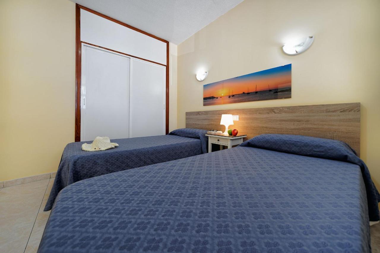 Apartamentos Strelitzias Playa del Inglés Kültér fotó