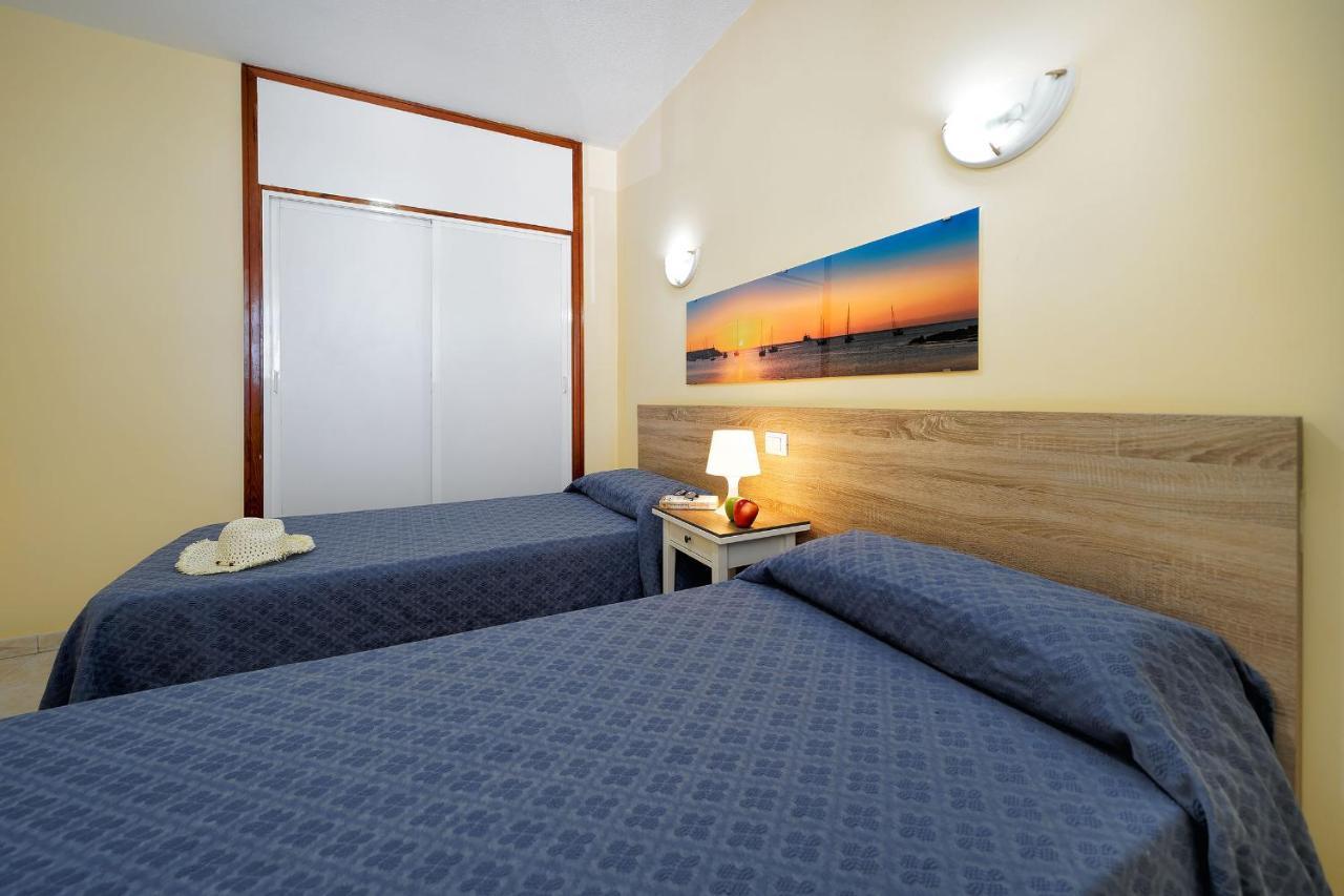 Apartamentos Strelitzias Playa del Inglés Kültér fotó